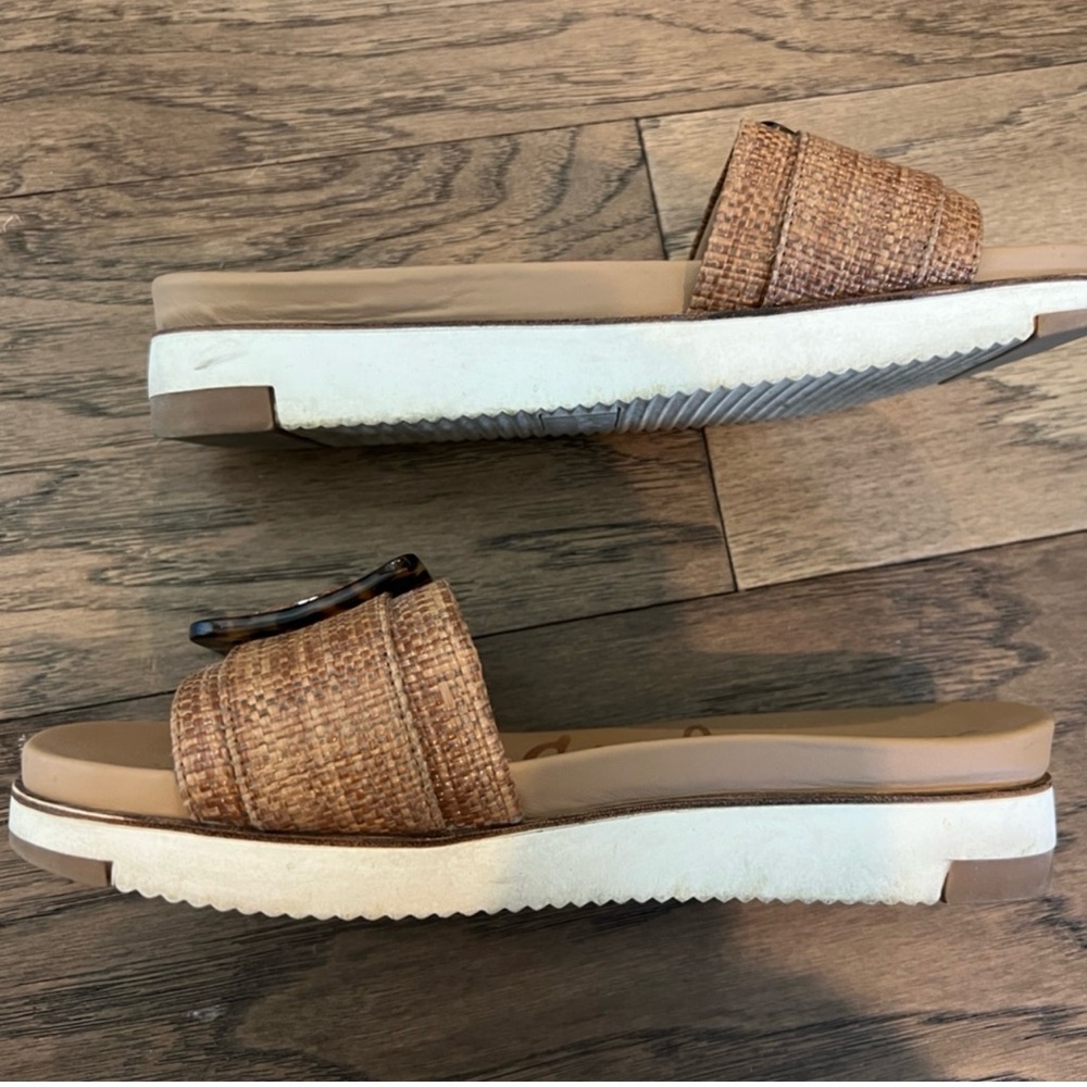 Sam Edelman slides - Picture 3 of 5